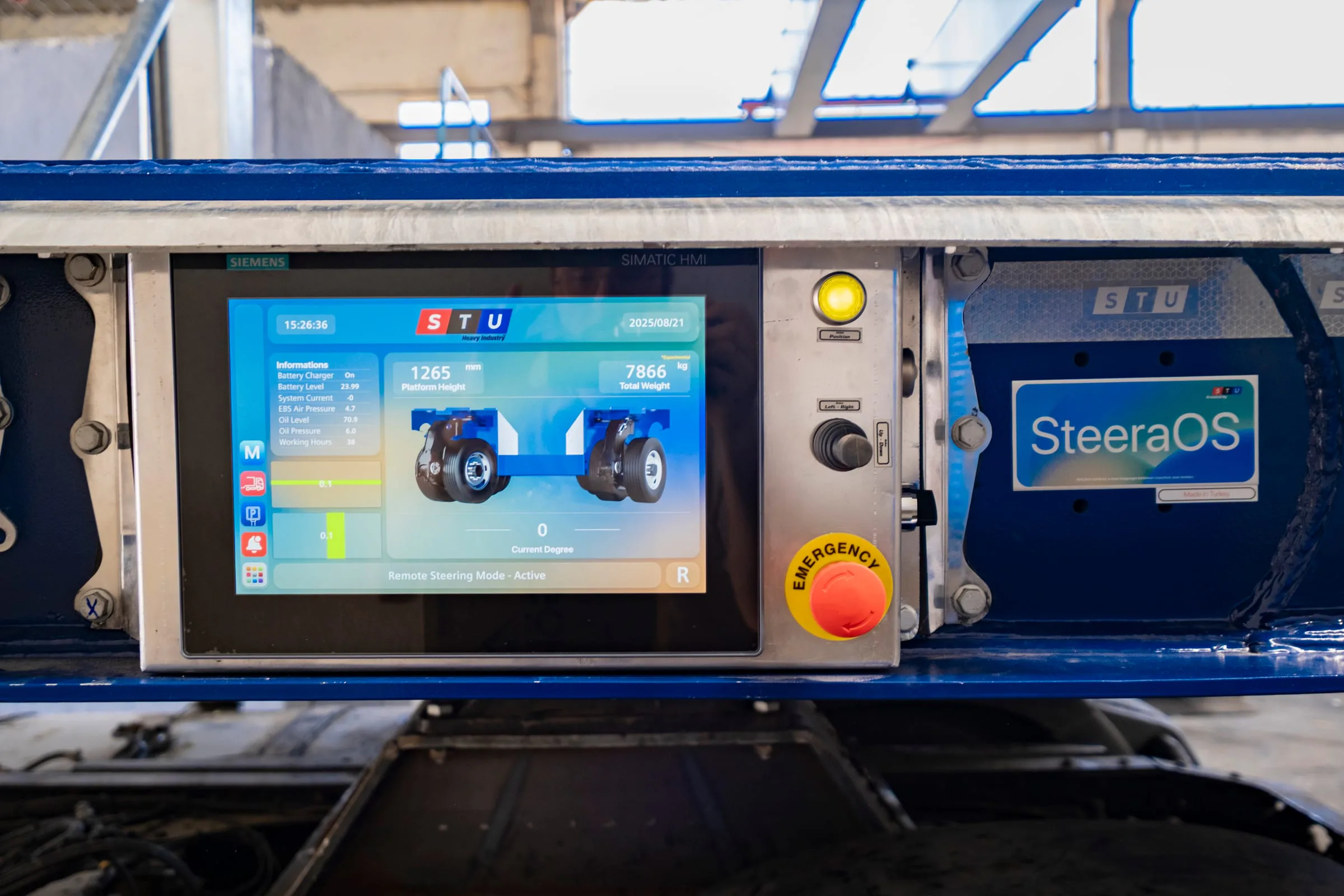 SteeraOS | Control System for Hydraulic Steering Low Loaders
