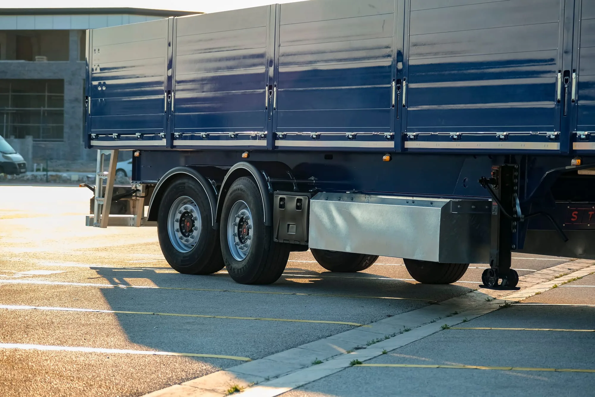 2 Axle Flatbed Trailer with Side Doors — STU Trailers