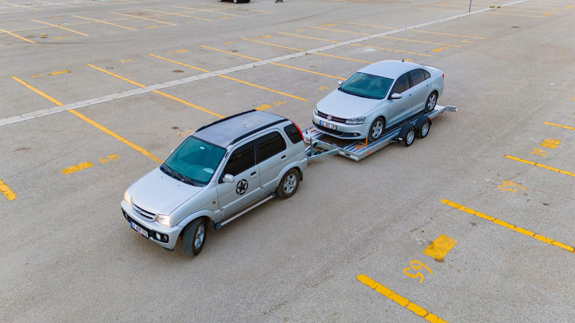 Front View — STU Trailers